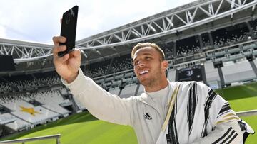 Arthur Melo.