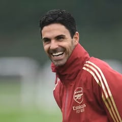 “En el Barça también estaban Valdés y Reina...”