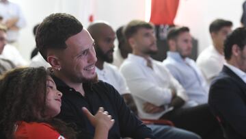 Ocampos: “No saben lo que disfruté jugando en el Sánchez Pizjuán”