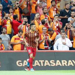 Cambio de módulo y regreso de Falcao al XI del Galatasaray