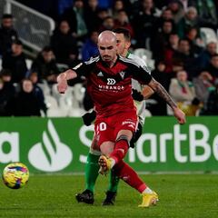 El Levante ficha a Oriol Rey