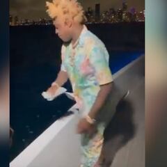 Un rapero coge 100.000 $ y se graba haciendo esta locura: el ser humano es tremendo...