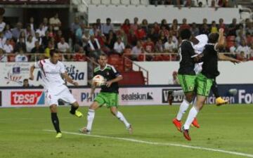 1-0. Krychowiak anota el primer gol.