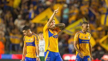 Tigres' French forward Andree Pierre Gignac (C) celebrates after scoring during the Liga MX Apertura tournament football match between Tigres and Leon at the Universitario (UANL) Stadium in San Nicolas de los Garza, Nuevo Leon State, Mexico, on September 27, 2024. (Photo by Julio Cesar AGUILAR / AFP)