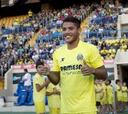 El Villarreal aún espera fichar un central y un delantero