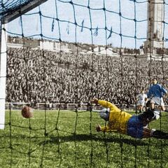 El estadio Santiago Bernabéu cumple hoy setenta años