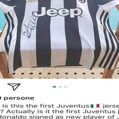 Roban la primera camiseta de Cristiano: ¡vale 13.000 euros!