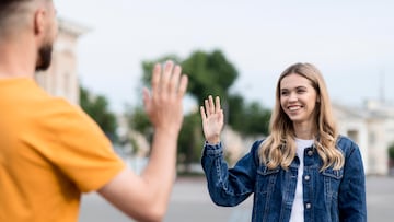 Confirmado: la RAE aclara si decir “buen día” es un error y cuál es la forma correcta