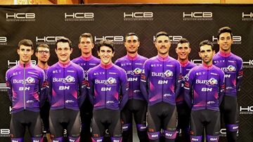 Imagen de los diez ciclistas que han renovado con el Burgos-BH para 2023: V¨ªctor Langelotti, ?ngel Madrazo, Jes¨²s Ezquerra, Manuel Pe?alver, Dani Navarro, Pelayo S¨¢nchez, ?ngel Fuentes, Mario Aparicio, Jetse Bol y ?scar Pelegr¨ª.