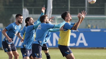 Quiles, que busca su primer gol, en un entrenamiento del Deportivo.