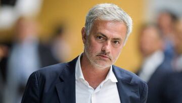 Jos&eacute; Mourinho, entrenador del Manchester United.