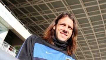 <b>CON FUERZA. </b>Martín Demichelis puede mantener un bonito duelo mañana con su ex compañero Falcao