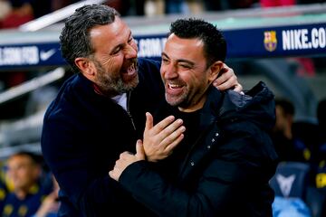 Sergio González y Xavi Hernández, entrenadores del Cádiz y Barcelona respectivamente.