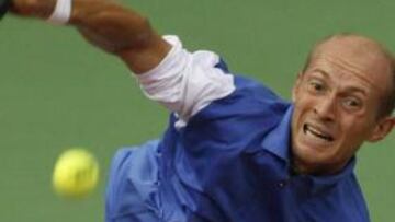 Nalbandian derrota a Youzhny y da a Argentina la victoria sobre Rusia