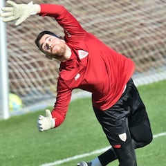 Unai Simón se hace centenario