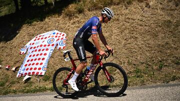 Alpecin - Deceuninck team's Dutch rider Mathieu Van Der Poel cycles during the 11th stage of the 109th edition of the Tour de France cycling race, 151,7 km between Albertville and Col du Granon Serre Chevalier, in the French Alps, on July 13, 2022. (Photo by Marco BERTORELLO / AFP)