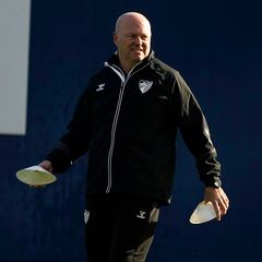 Nuevo vuelco en el Málaga: Mel, despedido