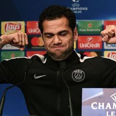 Dani Alves: "El Madrid vive de eso, necesita sólo 10 minutos..."