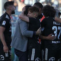 Un equipo clasiquero: Colo Colo perdió tres de 24 duelos ante la U y la UC