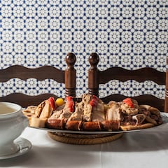 Este restaurante de 1942 es reconocido con el mejor cocido de Madrid