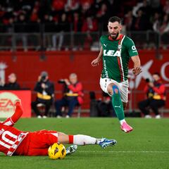 El Betis aprieta por Luis Rioja