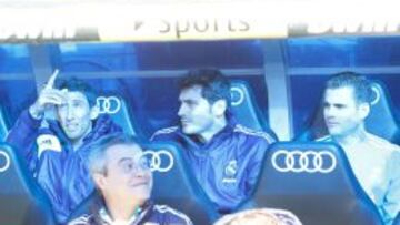 Nacho, ayer en el Bernabéu con Casillas.