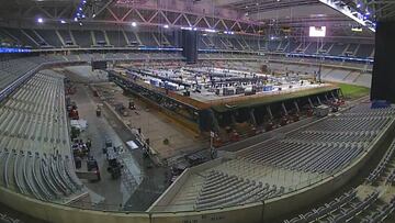 De estadio de fútbol a pista de tenis en cuatro días: brutal