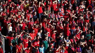 Aficionados de Osasuna en el Sadar