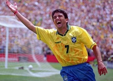 En 1997, Bebeto habría estado cerca de fichar en la UC o al menos existió la intención. Bebeto se fue a Vitoria y terminó jugando el Mundial de 1998.