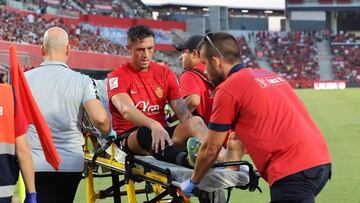 Raíllo abandona el terreno de juego lesionado