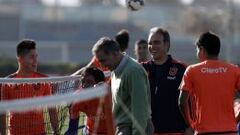 La U podría reforzarse ante grave lesión de Fabián Carmona