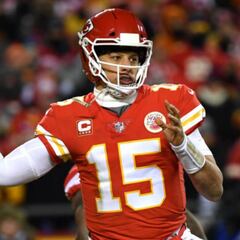 Jugadores de Chiefs aprenden español previo al juego en México