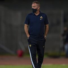 Andrés Lillini defiende el estilo de Pumas con el invicto en mano