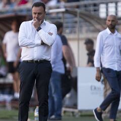 El UCAM CF contempla la opción Salmerón como recambio a Santana