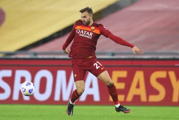 Está aprovechando los momentos que tiene en la Roma. Es suplente de Dzeko en los partidos de la Serie A, pero Fonseca apuesta por él en la Europa League, donde el de Parla ha hecho ya tres goles. En liga, pese a disfrutar de menos oportunidades, deja su sello cuando juega. 