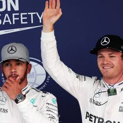 Rosberg steals Japan GP pole from Hamilton in final lap