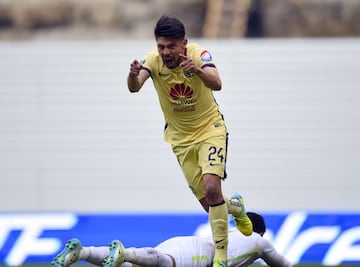 
Oribe Peralta, América 