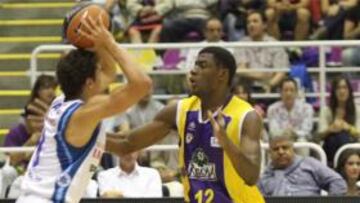 <b>BLANCOS DE RUEDA 89-LAGUN ARO 86</b>.