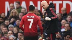 Alexis S&aacute;nchez sali&oacute; lesionado frente al Reading