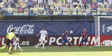 Vinícius marca el 0-1 al Levante. 