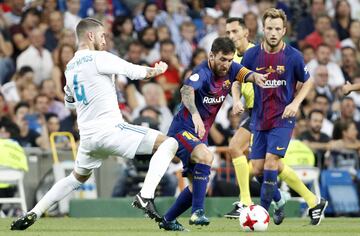 El miércoles 20 de diciembre, en el marco de la jornada 17 de LaLiga española, el Santiago Bernabéu vivirá una edición más del gran clásico entre Barcelona y Real Madrid. Por la naturaleza del partido y por la distancia entre ambos equipos en la clasificación general después de las primeras 9 jornadas, el encuentro pre-navideño podría definir en gran medida las aspiraciones del Real Madrid para revalidar el título liguero.