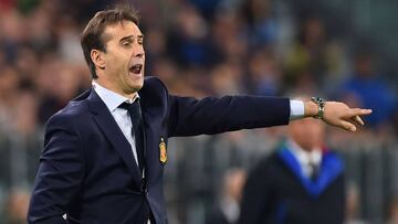 Lopetegui, durante el partido ante Italia.