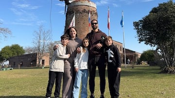 “Ya me retiré, pero si Unión Española me llama para salvar el descenso, sería el primero en ir... Ellos tienen mi teléfono”