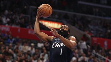 Harden salva a su estilo a los Clippers de otro batacazo