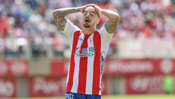 El Algeciras desecha una ocasi¨®n de oro para el playoff