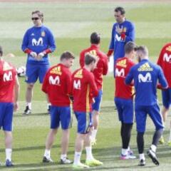 Segundo entrenamiento para preparar el partido ante Israel