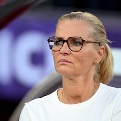 Wiegman rompe su aura en la Eurocopa