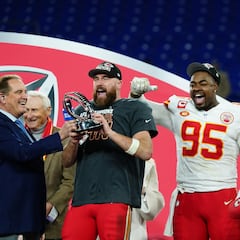 Which NFL teams have won back-to-back Super Bowls?