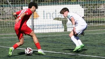 Óscar Cañedo, en un partido con la UD Sur.