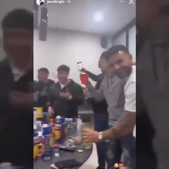 Vídeo: Alexis Vega es captado en fiesta tras perder el Clásico ante América